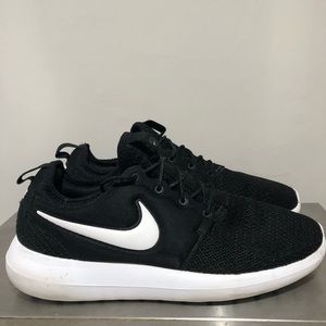 Nike Women’s Roshe One Trainers